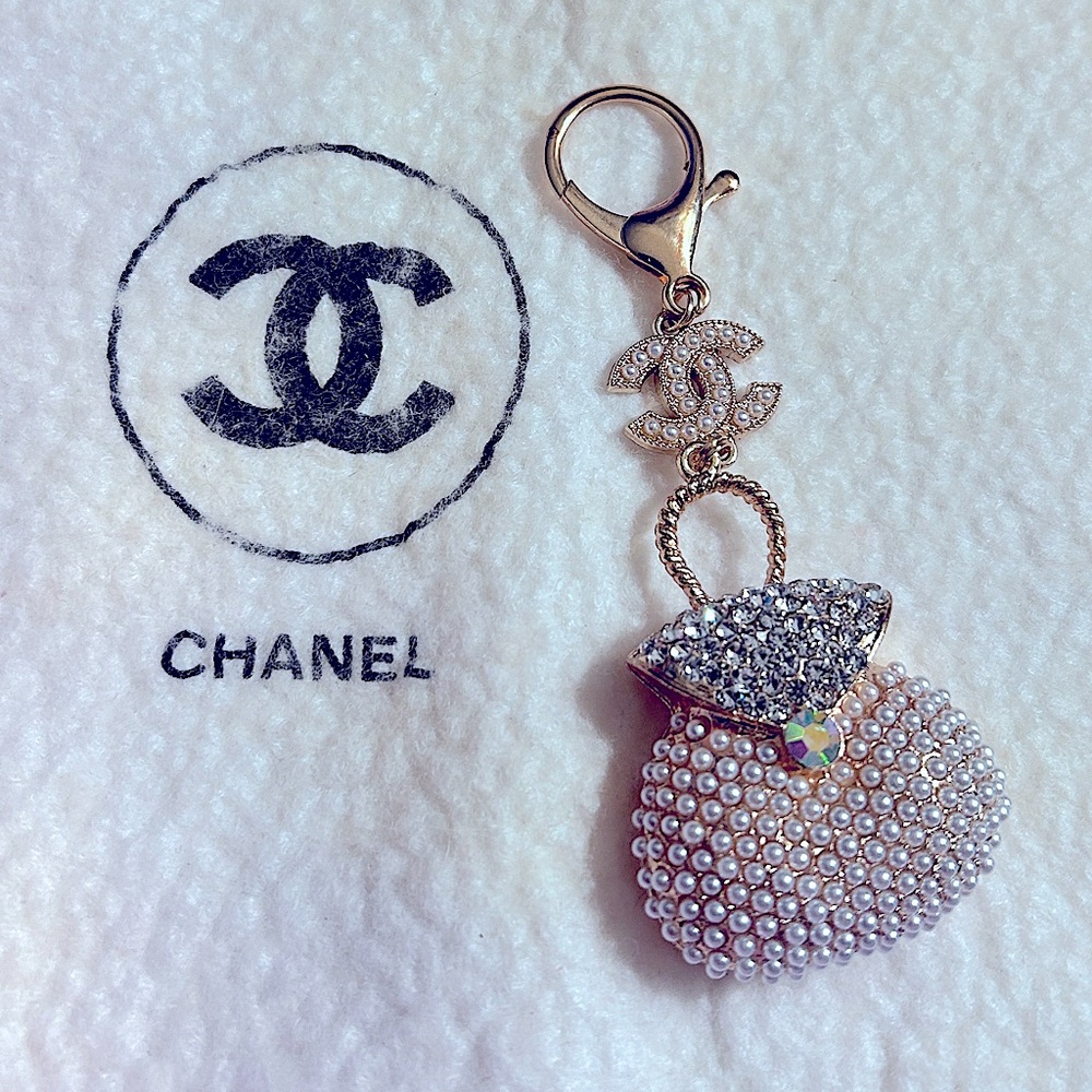 Pearl Purse  key chain - Picture 3 of 9